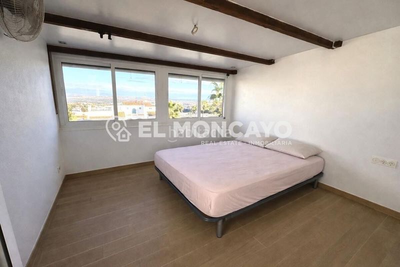 Foto d3b6c631-7fc5-4398-a003-a551f2e2cee9. Reihenhaus mit heizung parking pool in Rojales hills - rosa bungalows Rojales