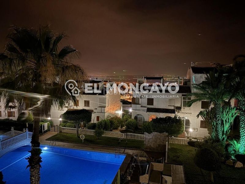 Foto ed79ff13-4bb0-4395-a7a8-c35250da3783. Reihenhaus mit heizung parking pool in Rojales hills - rosa bungalows Rojales