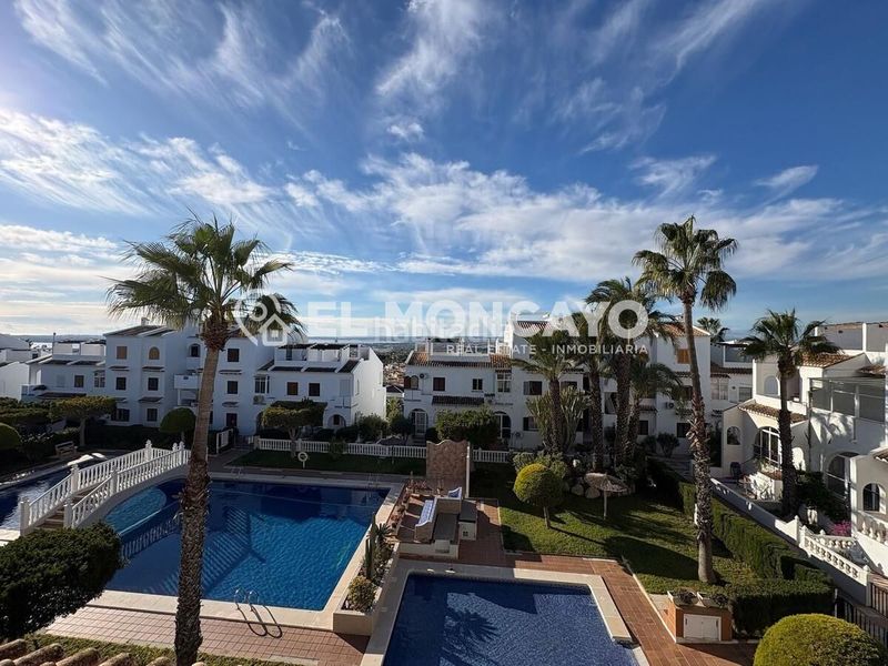 Foto eecf2f7a-4a4a-491d-b02a-010a28785a0d. Reihenhaus mit heizung parking pool in Rojales hills - rosa bungalows Rojales