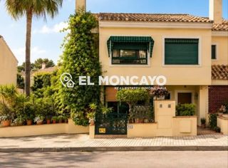 Casa adossada a Lomas de Campoamor - Las Ramblas. Fantástica vivienda adosada junto al exclusivo campo de golf de