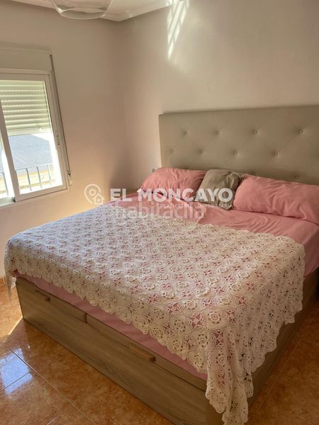Foto 41ea8716-6ac5-4b67-8e34-78e35327850d. Casa amb calefacció a Albatera