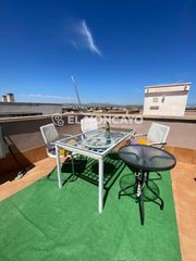 Àtic a El Altet. Fantástico ático dúplex en el centro del altet, a escasos minuto