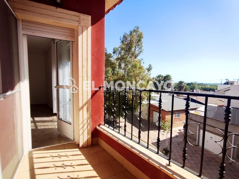 Foto 3604610a-daa6-4f37-b9ae-3c8056785743. Apartament amb calefacció a Jacarilla