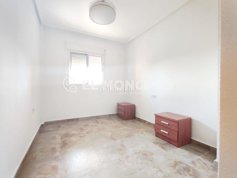 Foto a7e8b17e-6aa6-44c9-8c9a-a798abc523b3. Apartament amb calefacció a Jacarilla