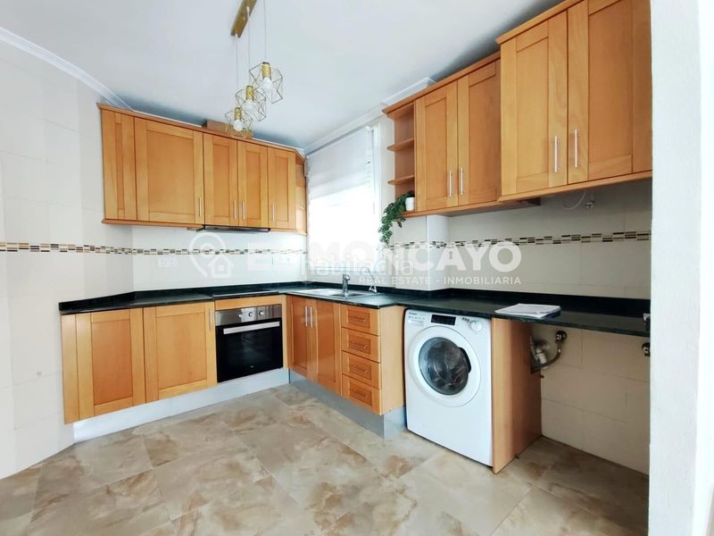 Foto da95e445-afc1-42c4-a971-4225e2fcd113. Apartament amb calefacció a Jacarilla