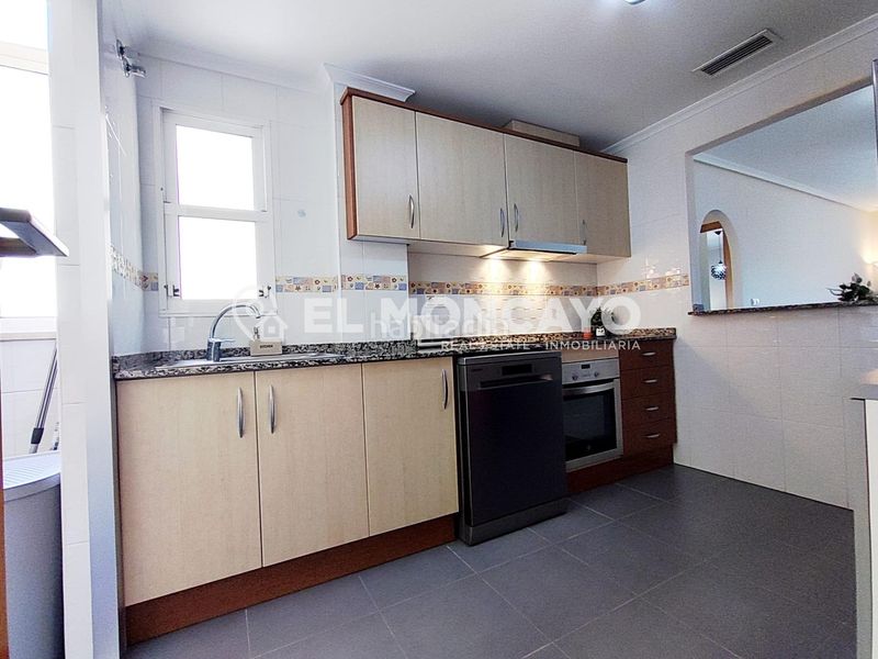 Foto 05e7cd6c-4ca9-4b32-b291-309b1bb05573. Apartament amb calefacció a Almoradí
