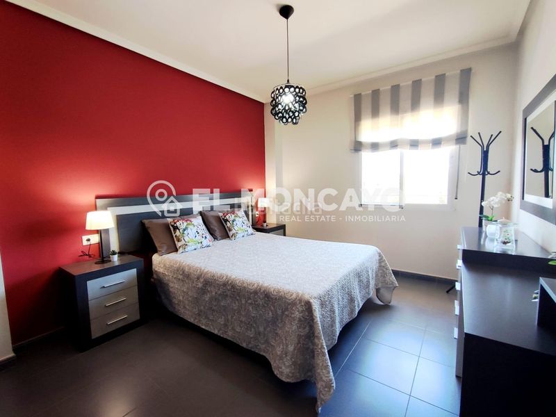 Foto 17b7e534-eb25-4a18-bf15-c06b389f22ff. Apartament amb calefacció a Almoradí