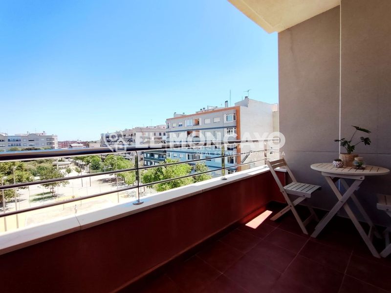 Foto 930139e8-e42e-4b16-bd2f-4ba42e0b344a. Apartament amb calefacció a Almoradí
