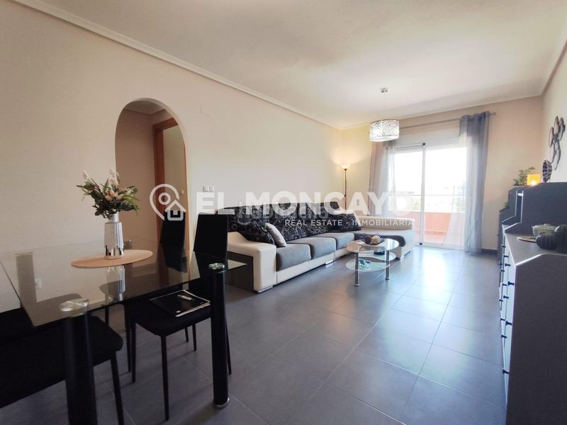 Foto dce07d75-8316-4857-b434-43d31b51340b. Apartament amb calefacció a Almoradí