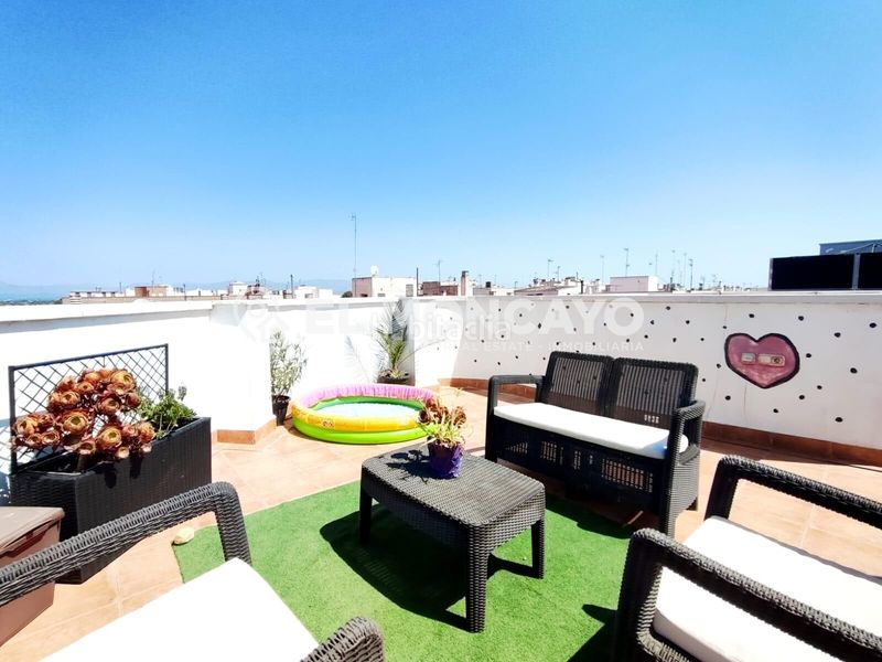 Foto 1f78c1a5-dd34-44db-b7d8-58730cf94377. Apartament amb calefacció a Almoradí