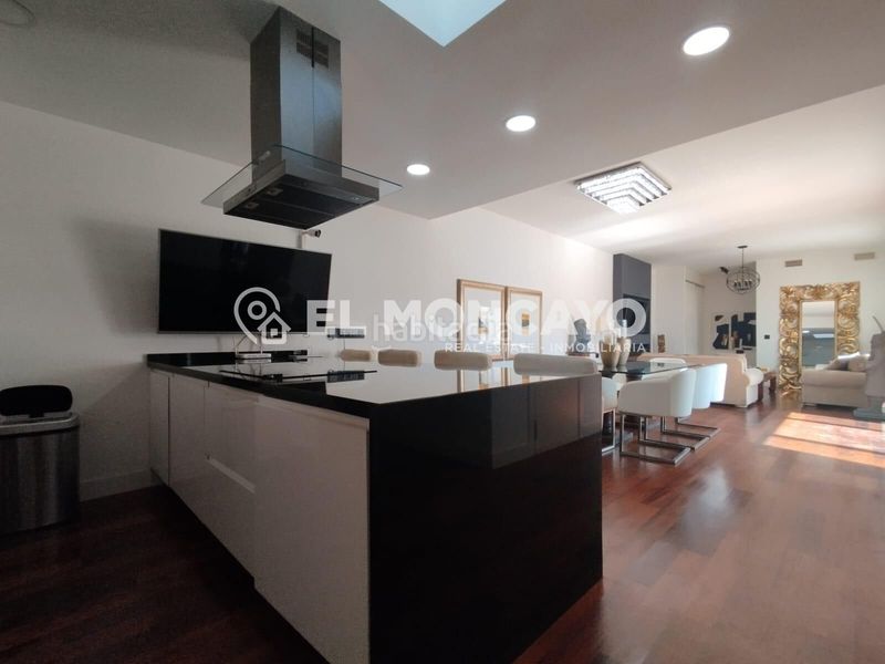 Foto c1427e26-5ae9-4aea-b4cc-548d54c5df1e. Alquiler casa adosada en calle alc joaquin alberca 7 fantastico chalet seminuevo , alicante, costa blanca en Daya Vieja