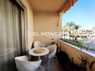 Apartament a Guardamar Playa. Fantástico apartamento a tan solo 400m de las playas de guardama