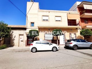 Apartamento en Benejúzar. Fantástico apartamento tipo dúplex con solárium privado y entrad