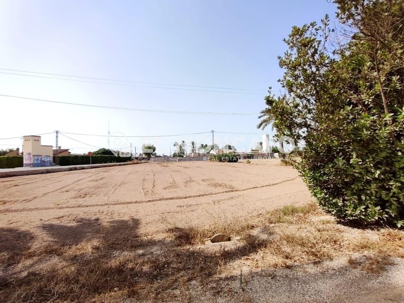 Foto 0aacf2ba-15ae-43fa-8544-7c67f20280d5. Casa amb aparcament a Algorós - El Derramador Elche / Elx