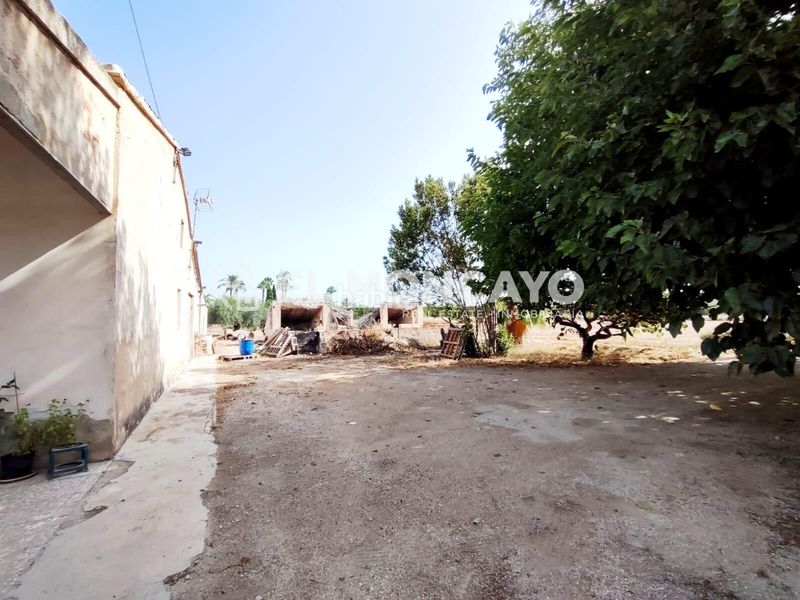 Foto 18f94715-c19b-469b-98f3-13faae57c468. Casa amb aparcament a Algorós - El Derramador Elche / Elx