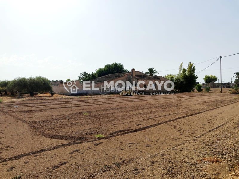 Foto e5a24fd7-5e24-46dd-afcd-ce9d4ac96bb4. Casa amb aparcament a Algorós - El Derramador Elche / Elx