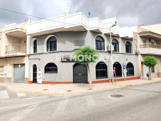 Local Comercial en Benejúzar. Fantástico local en el centro de benejúzar, alicante, costa blan