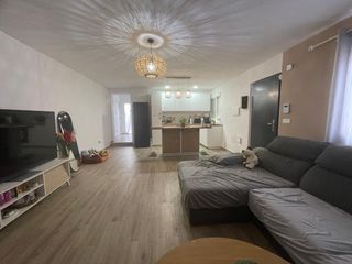 Casa in Centro. Casa completamente reformada de 2 dormitorios con dos patios en