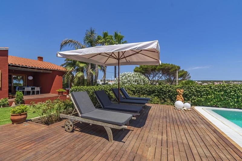 Foto b92296a2-528c-4a92-b7ad-70f1fd9b5d2b. Casa amb piscina a Biniancolla-Punta Prima Sant Lluís