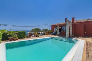 Casa a Biniancolla-Punta Prima. Ref. 4339 exclusiva villa con vistas al mar en punta prima