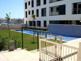 Miete Etagenwohnung in Ciutadella. Dúplex con ascensor y piscina comunitaria, alquiler temporal