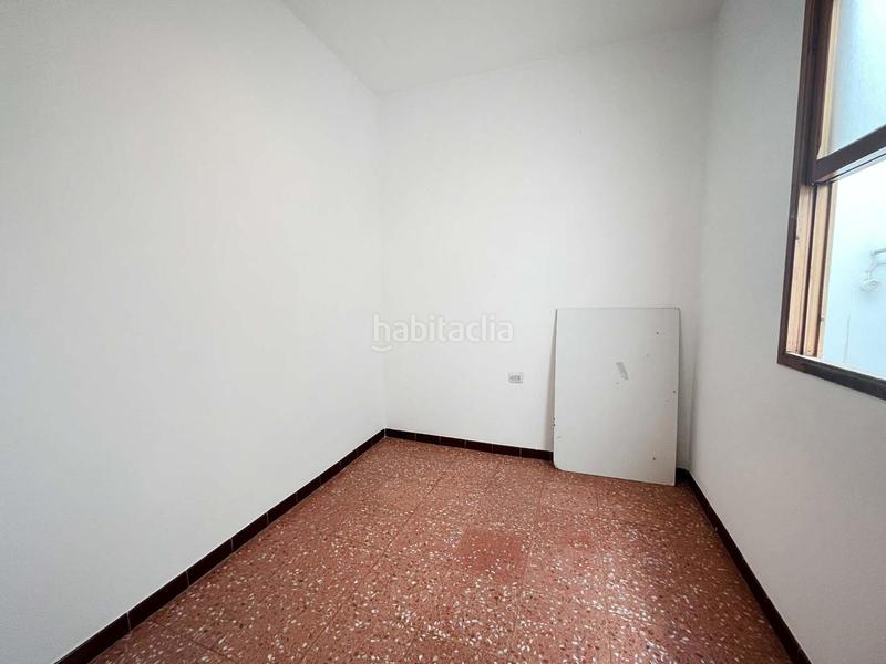 Foto f65bac2d-a1bc-48c5-950b-0bcd53cf8c79. Casa aparellada a Ciutadella Ciutadella de Menorca