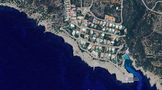 Terrain résidentiel à Sant Climent-Es Canutells. Exclusiva parcela en primera línea de mar en binidali!
