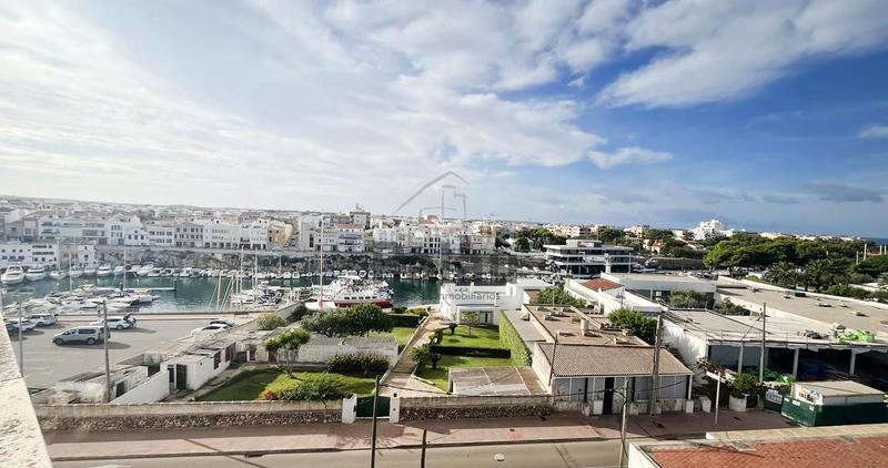 Foto 9a29ba42-1961-43c1-91fa-6b974ac3475a. Dúplex ref. 4413 atico duplex con vistas al puerto de Ciutadella en Ciutadella de Menorca