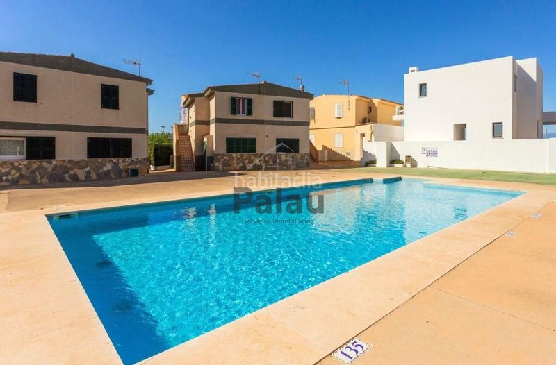 Foto fdce2d44-4c1f-4692-b66f-07bc9cc5c0c8. Apartament amb piscina a Cala en Blanes Ciutadella de Menorca