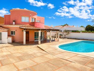 Casa a Cala en Blanes. Ref. 4495 chalet independiente en calan blanes!