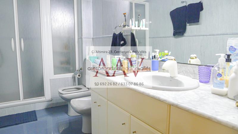 Foto 9686e3ea-66e5-4a5e-92cd-b0b59be1c1b4. Pis amb calefacció a Martinica - Ateneu Cerdanyola del Vallès