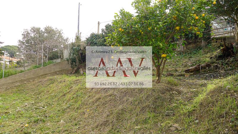 Foto 0bb612c1-aa95-49df-8e57-d8b40815b051. Terreny residencial a Montflorit Cerdanyola del Vallès
