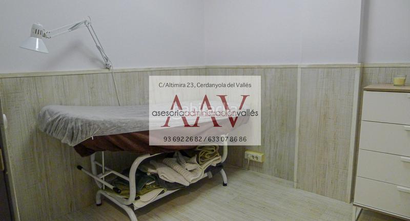 Foto 05a43e6f-2751-43ad-a7b2-796626038d75. Alquiler local comercial local en traspaso en cerdanyola centro en Cerdanyola del Vallès