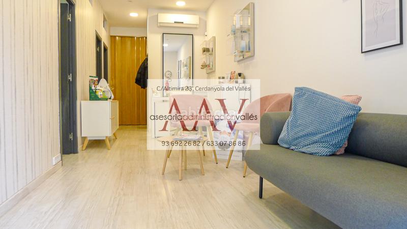 Foto 6c7babca-9fbe-458e-8ac2-182da6debeb7. Lloguer local comercial amb calefacció a Centre-Cordelles Cerdanyola del Vallès