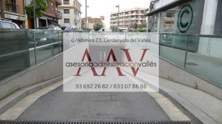 Aparcament de moto  Carrer de lluís companys. Plazas de moto