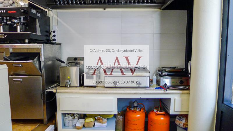 Foto a5e1ab0e-c022-4d64-b203-d5ebf3882203. Pas-de-porte local commercial avec chauffage dans Catalunya - Fontetes Cerdanyola del Vallès