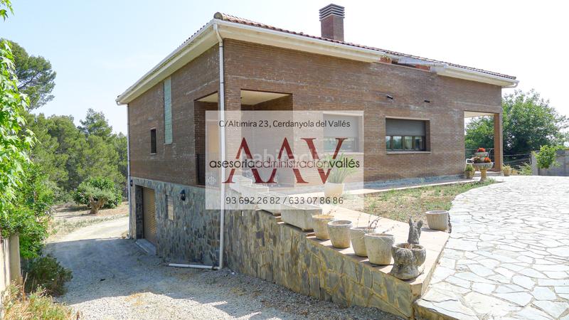 Foto a283a373-0fe6-4897-b6ee-6f43c8e88f28. Haus mit heizung parking in Bellaterra