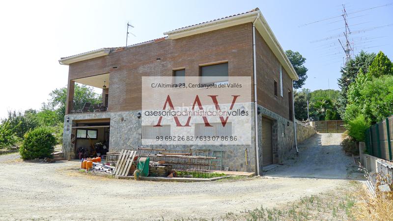 Foto b5cfd432-e347-499d-8798-3b63c69f87f7. Haus mit heizung parking in Bellaterra