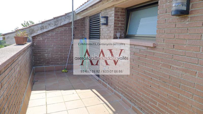 Foto b683db85-75b4-4b39-bcd3-edbbdb81a8ce. Haus mit heizung parking in Bellaterra