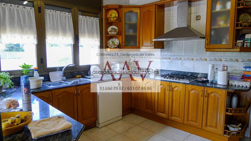 Foto bec352d2-8708-4af9-9fd5-6aa4948ede58. Haus mit heizung parking in Bellaterra