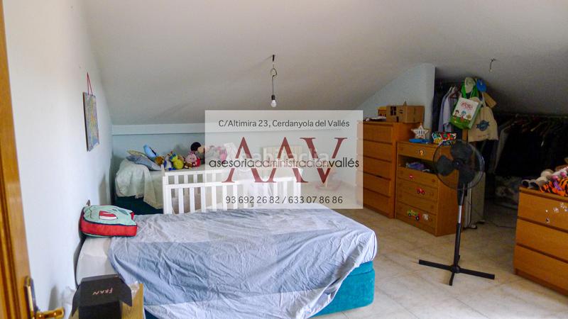 Foto c160cef4-ba48-4783-8e4c-4fb6e8fcaf38. Haus mit heizung parking in Bellaterra