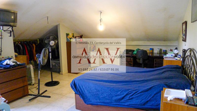 Foto dc9b73b1-4851-49d1-b62a-0cf213d980d4. Haus mit heizung parking in Bellaterra