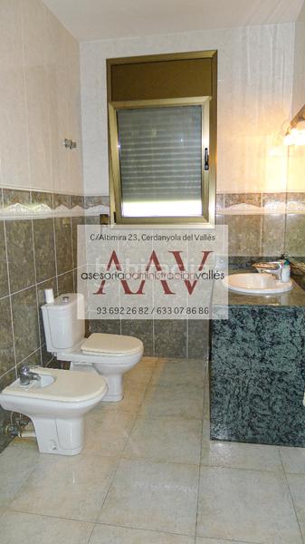 Foto fbfa6c3d-d087-49ac-8b0e-a483aed26209. Haus mit heizung parking in Bellaterra