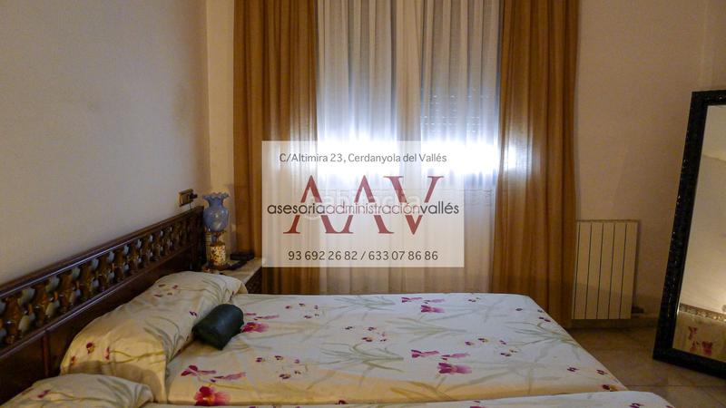 Foto fd81eecb-4cbe-424a-9f92-cb2209dabb5b. Haus mit heizung parking in Bellaterra