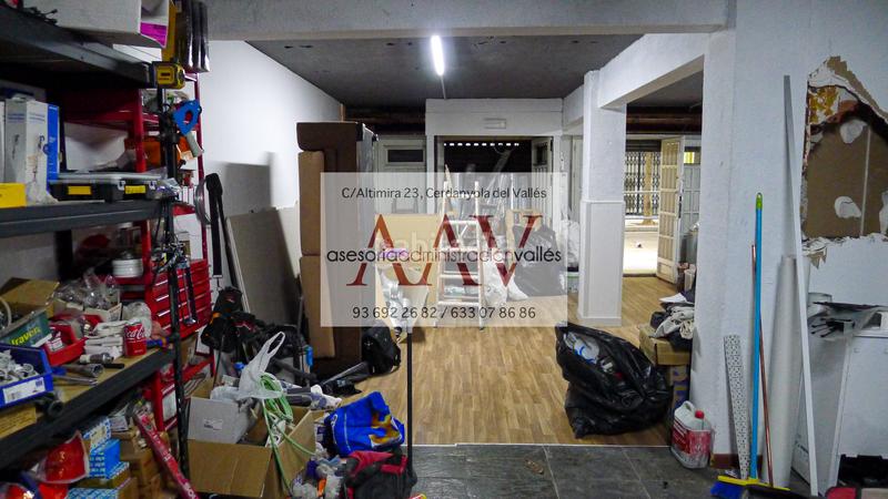 Foto 0c9bd6dc-f4c7-49a4-8a56-6fdc59911d69. Local commercial dans Centre-Cordelles Cerdanyola del Vallès