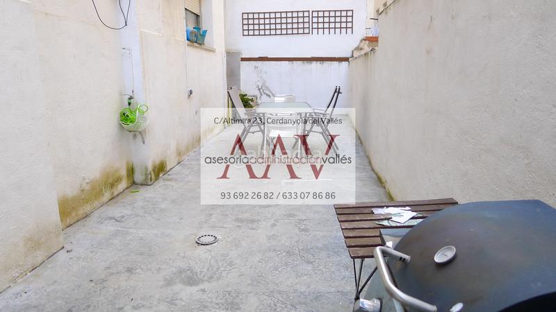 Foto 72d64d11-52f0-45c6-8657-3b22cd842bfc. Local comercial local en venta en Can Tiana Ripollet