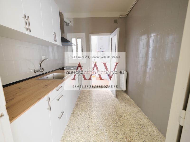 Foto 6ac2d047-ac06-4bd5-b31e-58434005304a. Piso dúplex en venta en Gràcia Sabadell