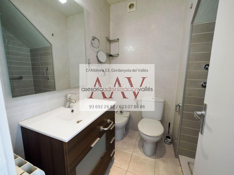 Foto 9f77ac2c-5745-4289-9e00-8a96fbcc9ec1. Piso dúplex en venta en Gràcia Sabadell