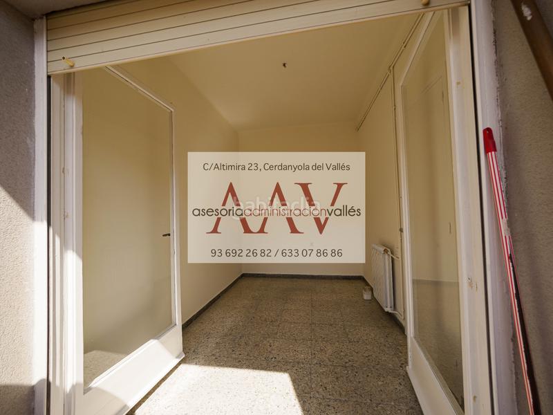 Foto a04166b7-7c0e-4267-b3a8-3ce995e14c49. Piso dúplex en venta en Gràcia Sabadell