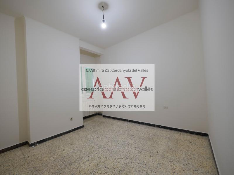 Foto a70123b7-0c49-4497-8924-e255fc9b3be0. Piso dúplex en venta en Gràcia Sabadell